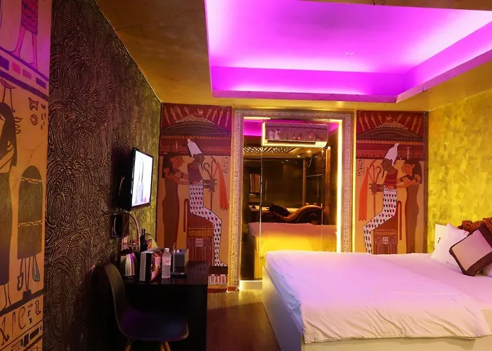 Bonita Grand Hotel